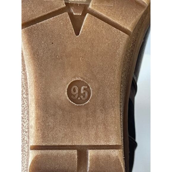 NWT Muk Luks WOMEN'S ENGLAND OXFORD WEDGE BOOTIES 9.5 - Picture 9 of 10